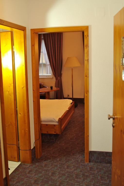 Gasthof Zum Kauzen Ochsenfurt Quarto foto